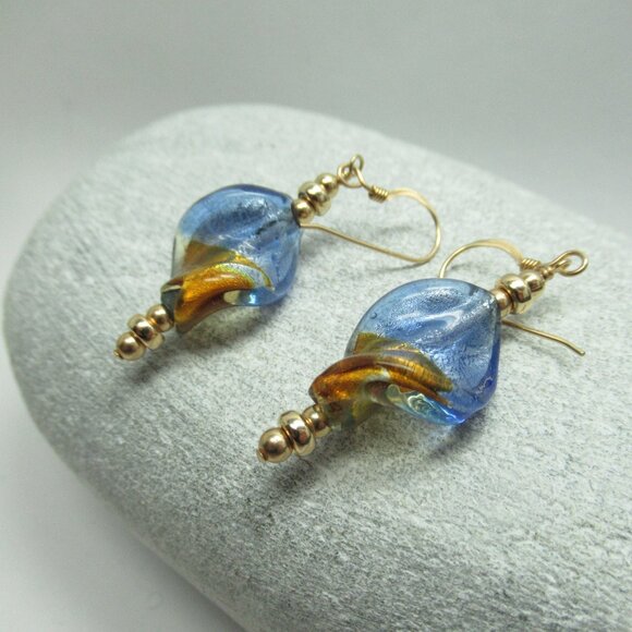 Vintage bead and 14kt gf earrings - Picture 10 of 11